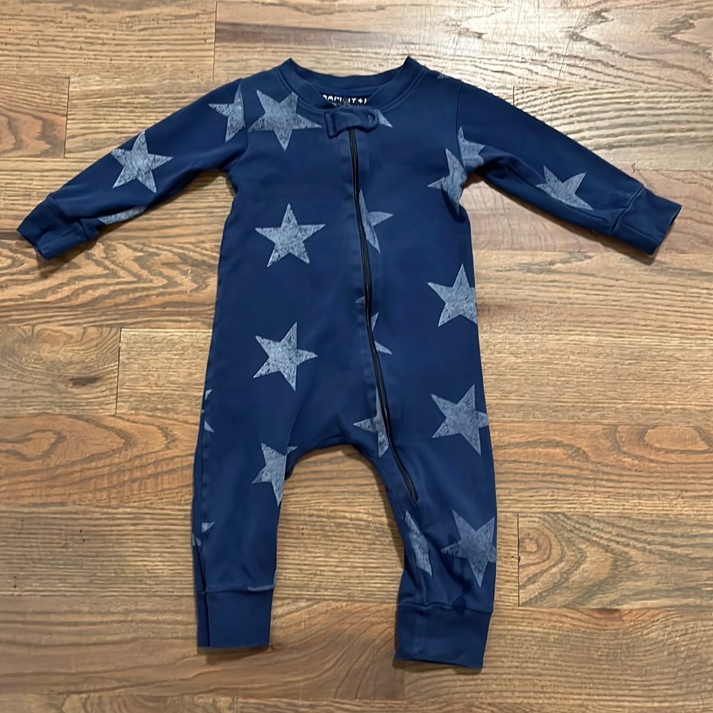Sammy + Nat star pajamas 12 months EUC